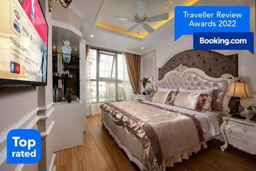 www.royalholidayhanoihotel.com