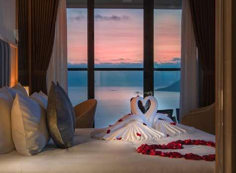 www.grandgosiahotel.com