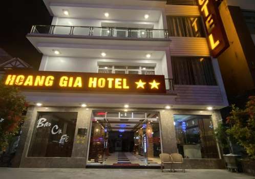 www.hoanggiahotellaocai.com