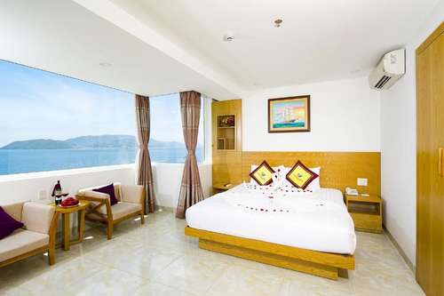 www.majesticnhatranghotel.com