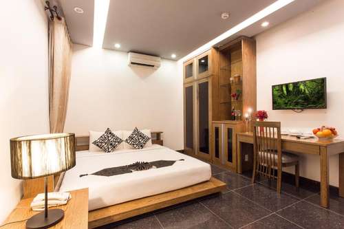 www.valentinehotelvn.com