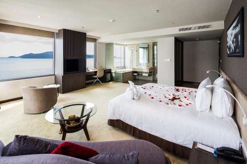 www.alananhatrang.com