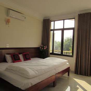 www.vietnhathalonghotel.com