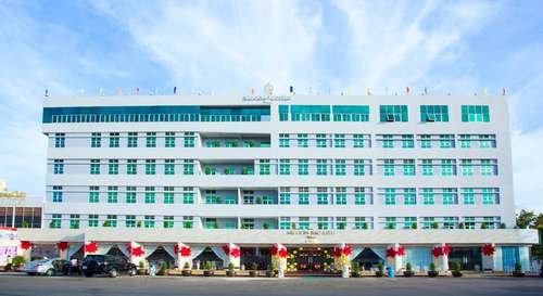 www.saigonbaclieuhotel.com