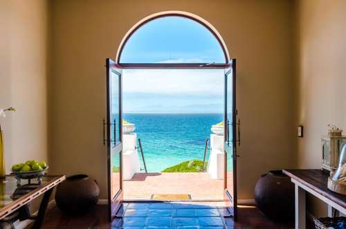 www.whaleviewmanor.co.za