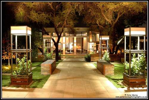 www.thelakeslodge.co.za