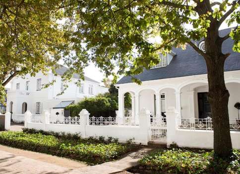 www.rivermanor.co.za