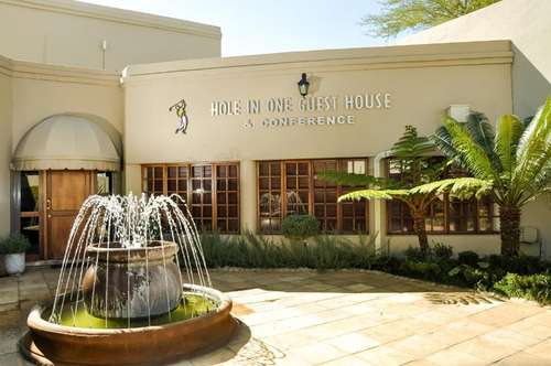www.holeinone.co.za