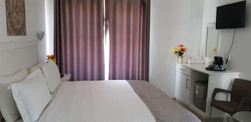 www.royalushakahoteldbn.co.za