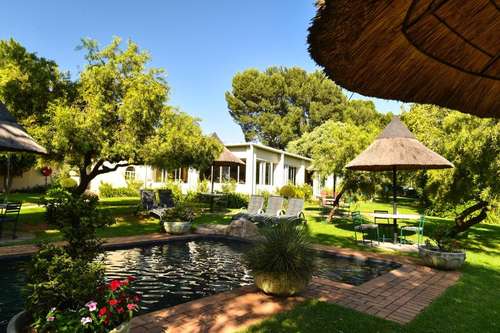www.cedarwoods.co.za