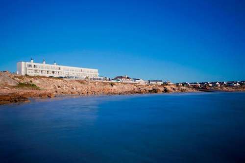 www.arnistonhotel.com
