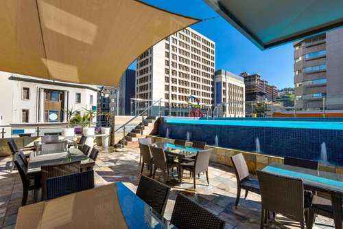 www.crestagrandehotel.com