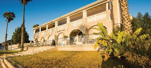 www.russellsontheport.co.za