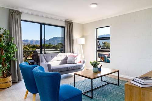 www.winkaparthotels.co.za