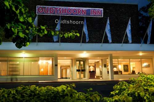 www.oudtshoornhotel.com