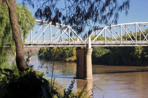 www.aliwalriversidelodge.co.za
