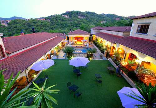 www.villavitanelspruit.com