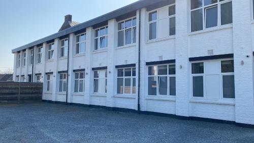 www.hotelvillesentier.ch