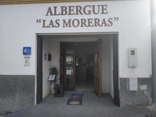 www.alberguemonesterio.es
