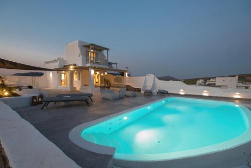 www.ambientevillasmykonos.gr