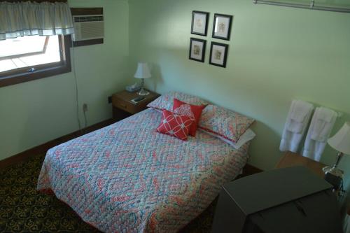 www.bettydoonhotel.com