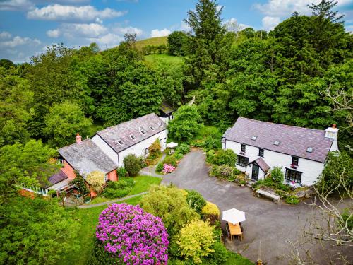 www.brynarth.co.uk