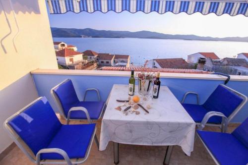 www.apartmani-dragobratovic.hr