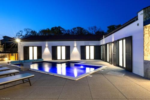 www.villassol.com