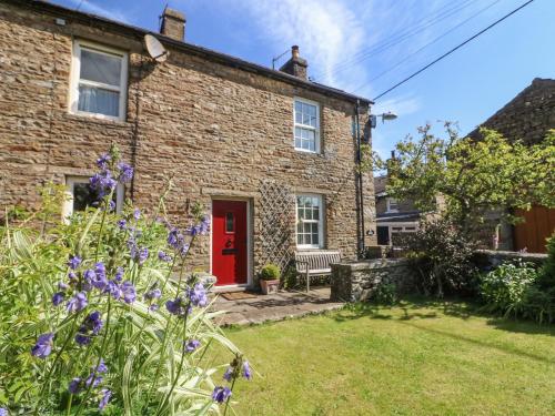 www.historiccottages.com
