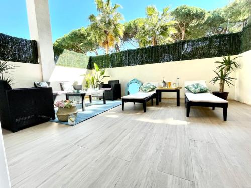 www.hotelarenacastelldefels.com