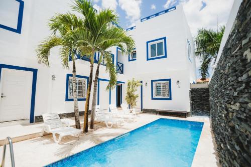 www.alteapalace.com
