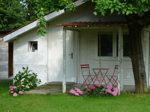 www.chalets-malzieu.com
