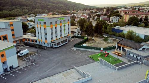 www.thescottresort.com