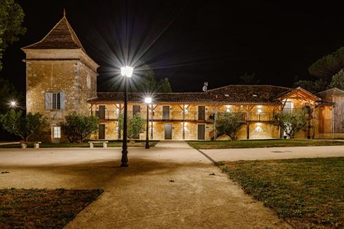 www.domainedeboulouch.com