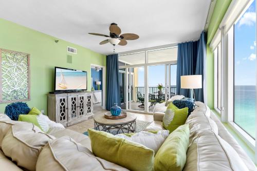 www.jadeeastcondos.com