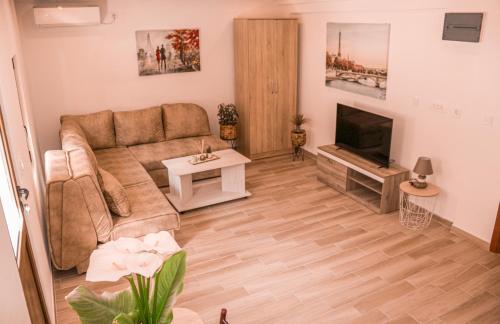 www.planetofhotels.com