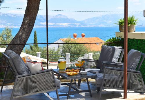 www.ourstayexperience.com