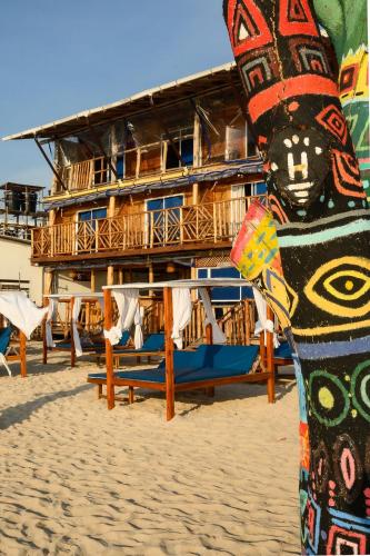 www.coralazulplayablanca.com