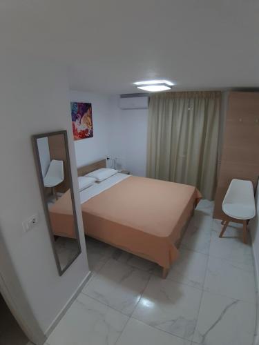 www.hanoihousehostel.com