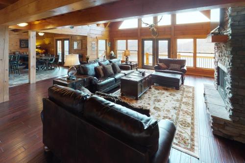 www.kissimmeeelkslodge.com