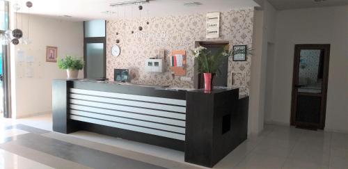 www.pomorie-bay.com