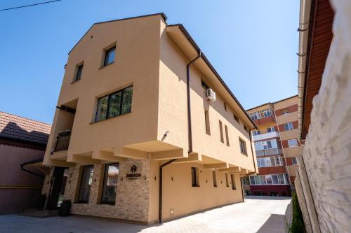 www.aparthotelarmada.ro