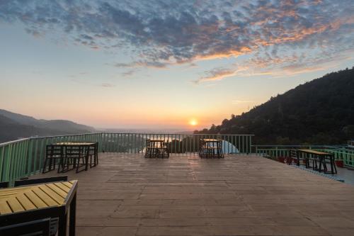 www.pipaltreehotel.com