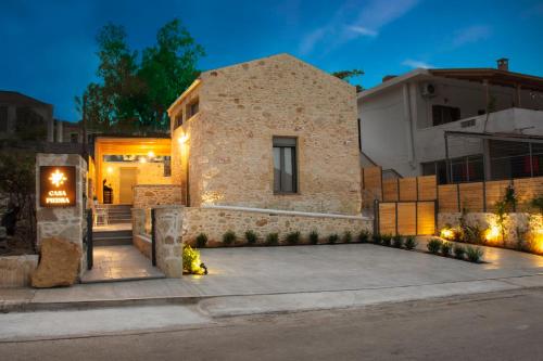 www.casalarrea.com