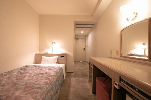 www.hoteltouristsorrento.com