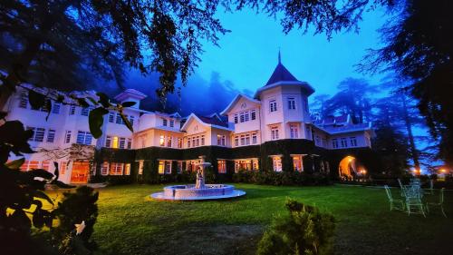 www.woodvillepalace.com