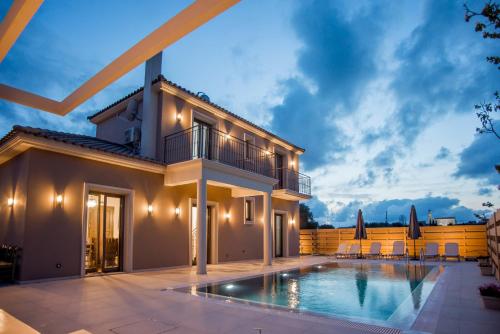 www.cotedazurvillarentals.com