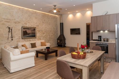 www.thaihousebeach-resort.com