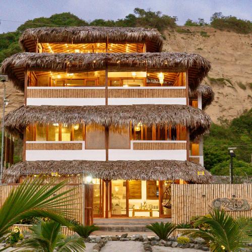 www.malusurfboutiquehotel.com