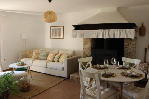 www.nbbaliguesthouse.com